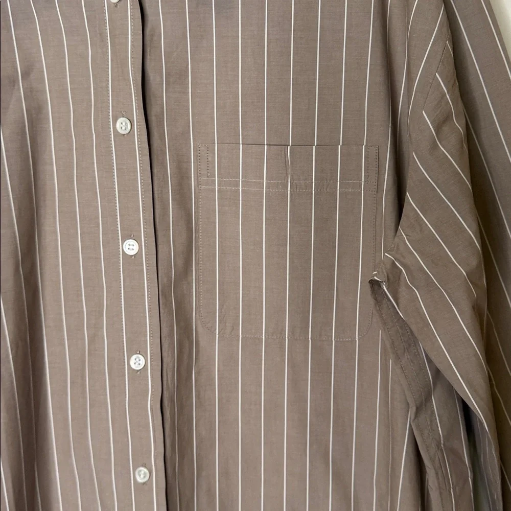 BANANA REPUBLIC MEN’S BEIGE WHITE STRIPED BUTTON UP SHIRT SIZE LARGE